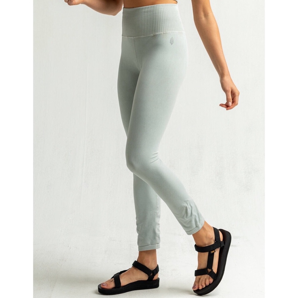 NWT Free People Good Karma High Rise Legging  XS/S